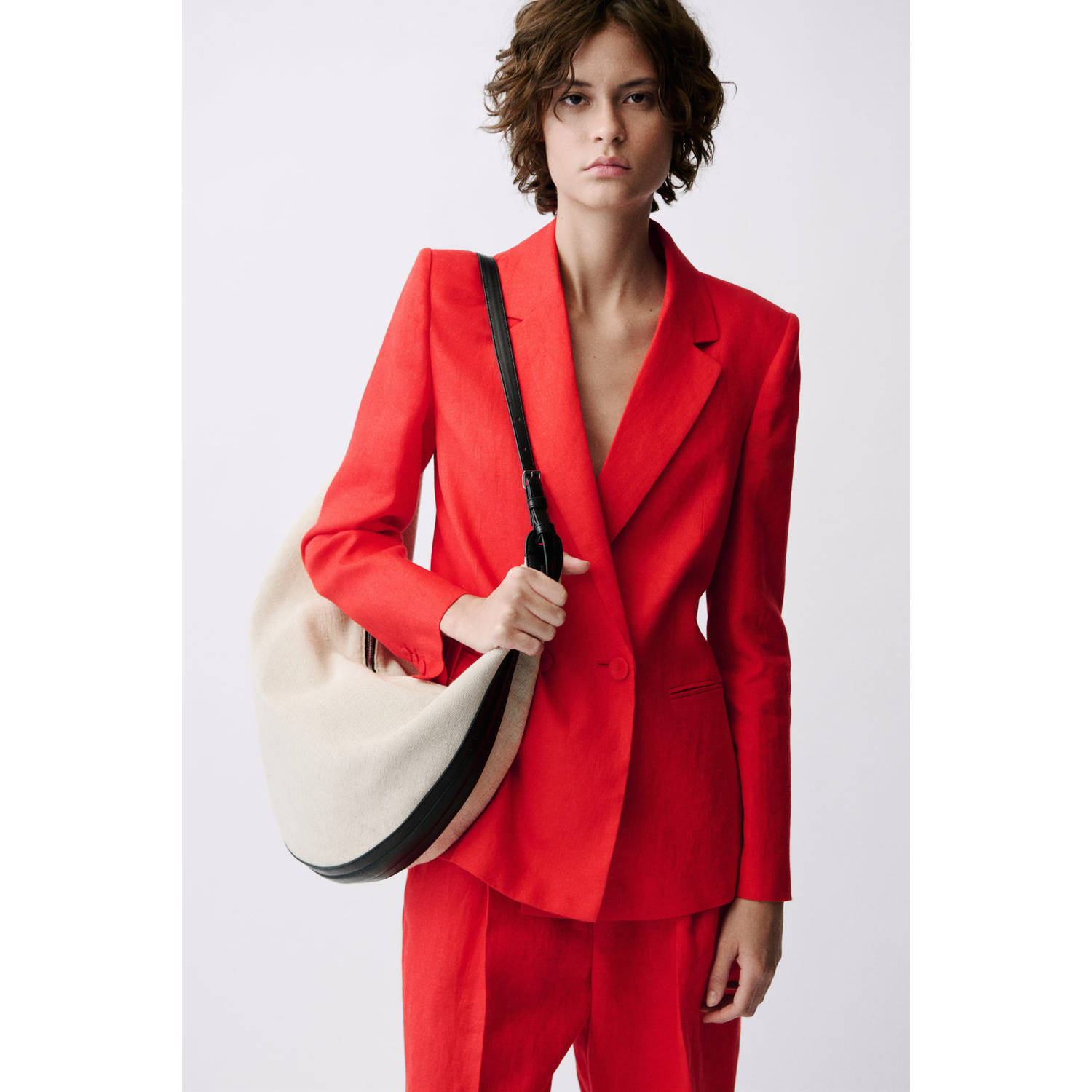 Mango getailleerde blazer rood