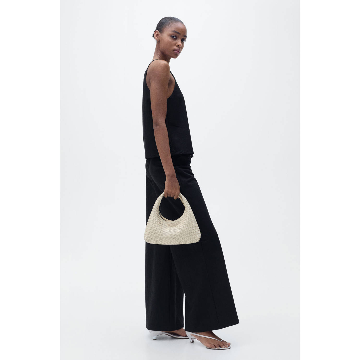 Mango wide leg high waist broek zwart