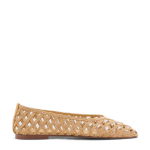   ballerina's beige