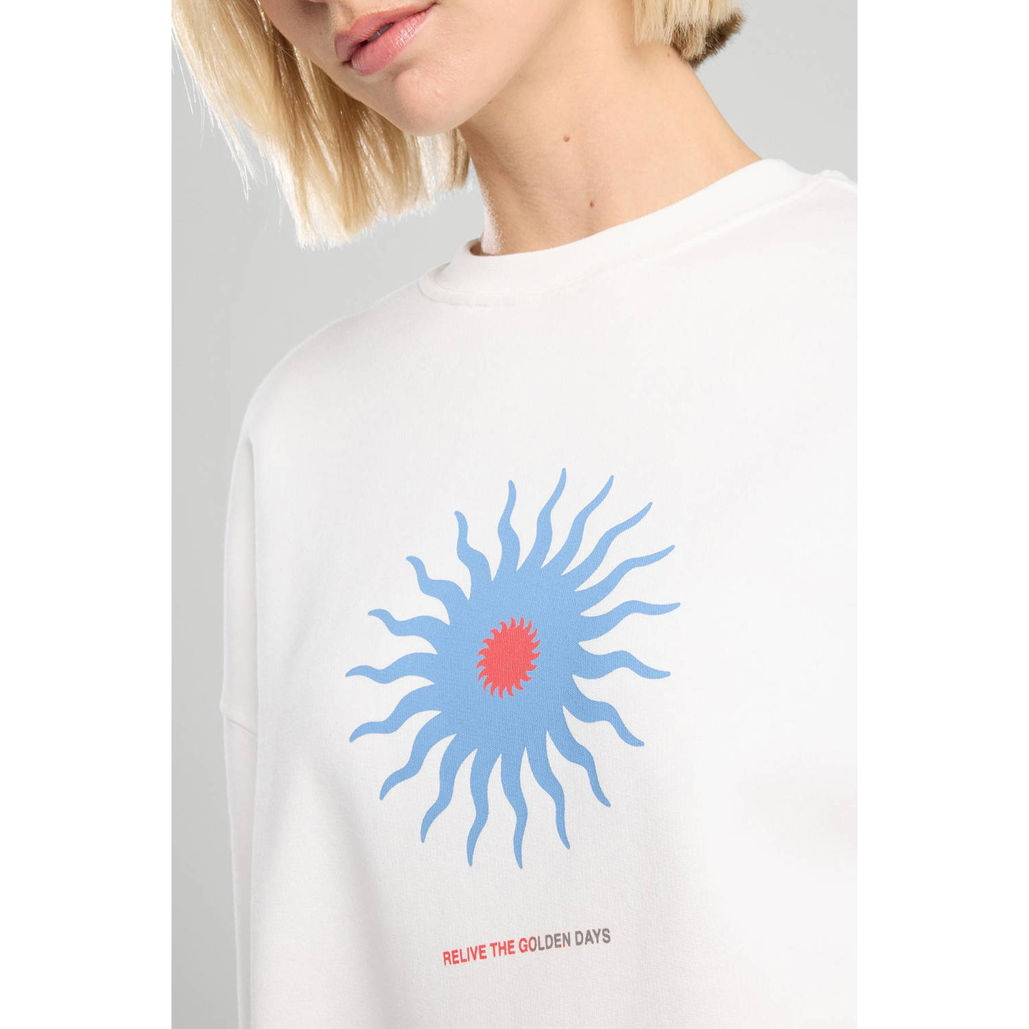 America Today sweater ecru