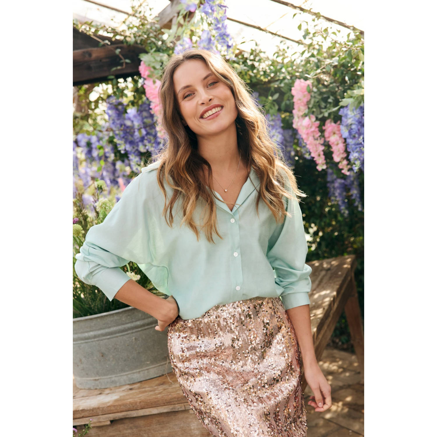 LOLALIZA satijnen blouse mintgroen
