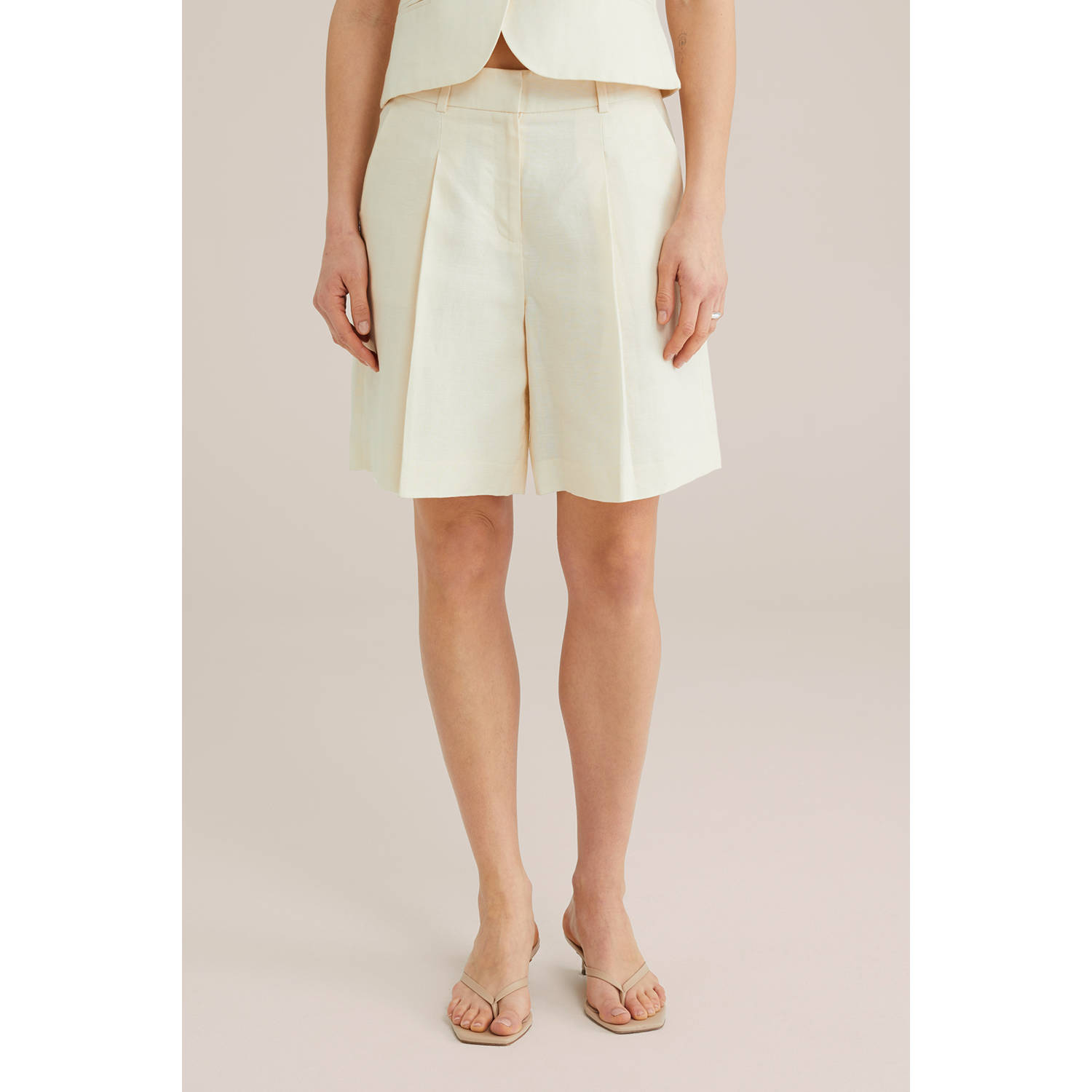 WE Fashion WE STUDIO linnen regular waist bermuda short ecru