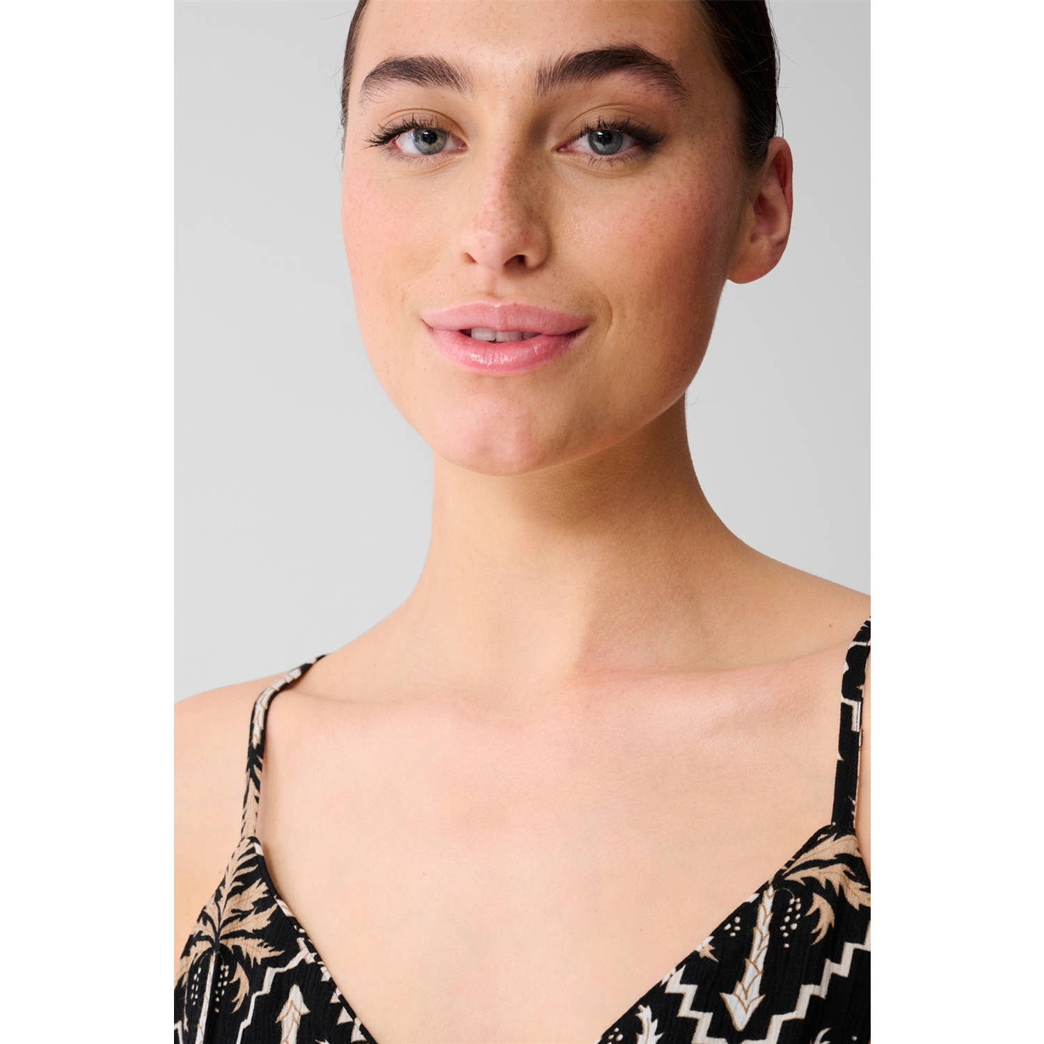 Shoeby mouwloze top zwart