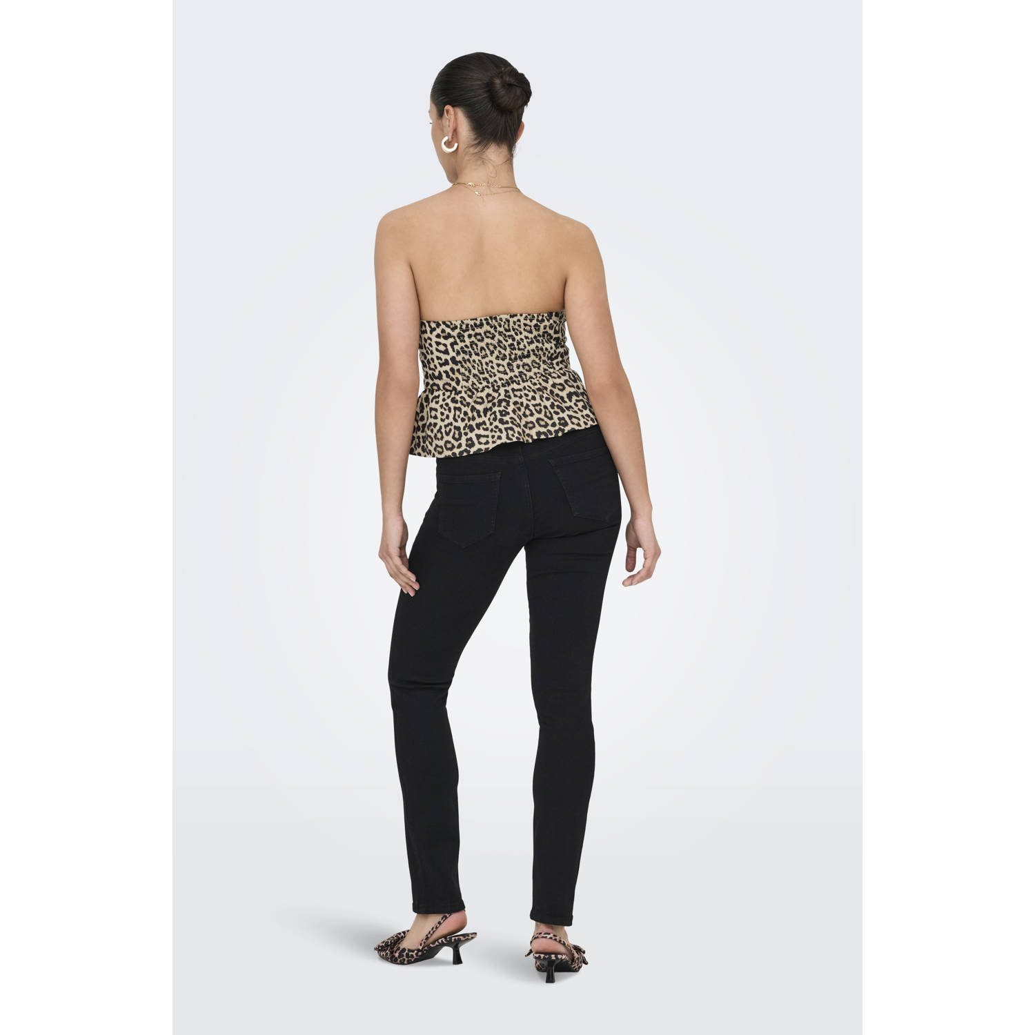 ONLY strapless top bruin
