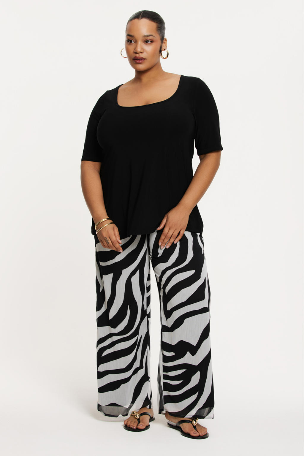 YOEK regular waist broek zwart