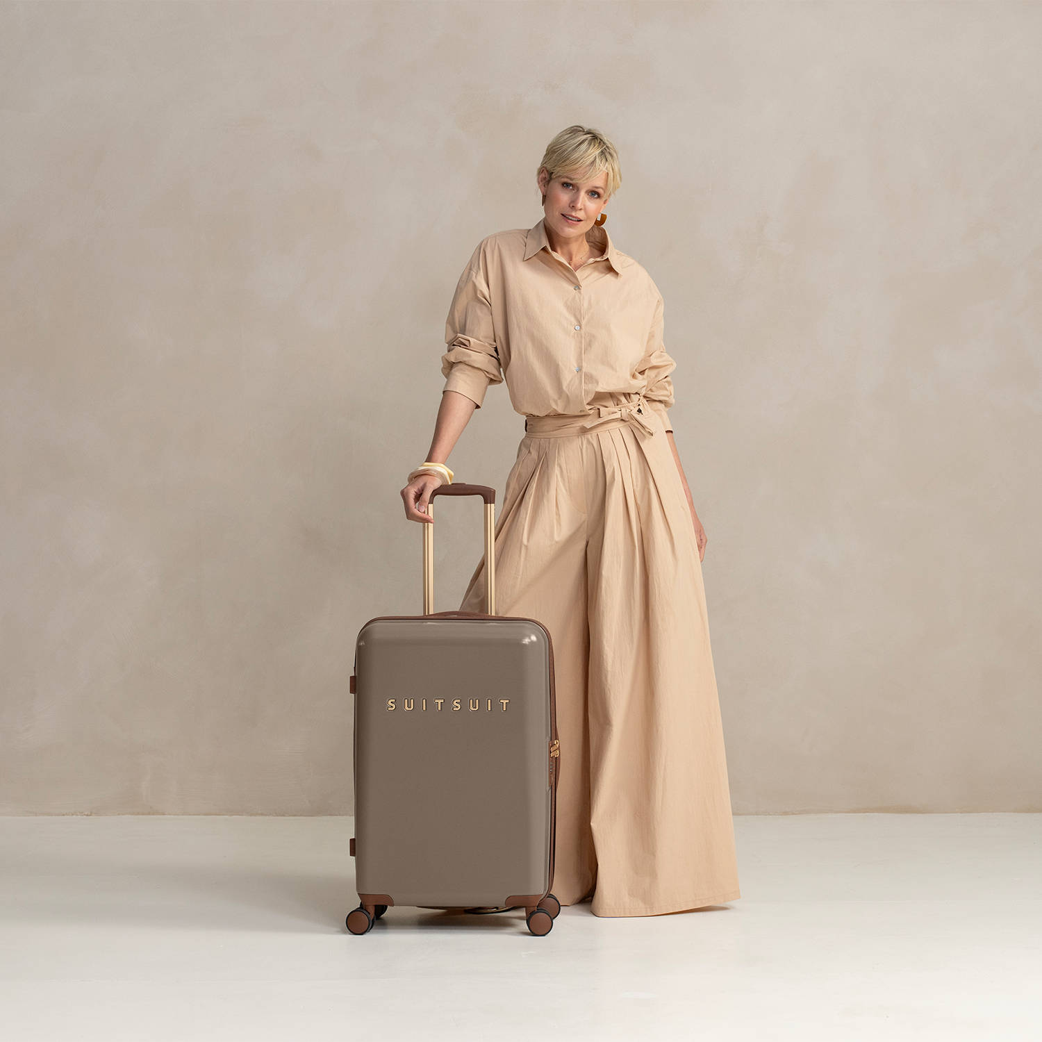 Suitsuit trolley Fab Seventies 66 cm. Taupe