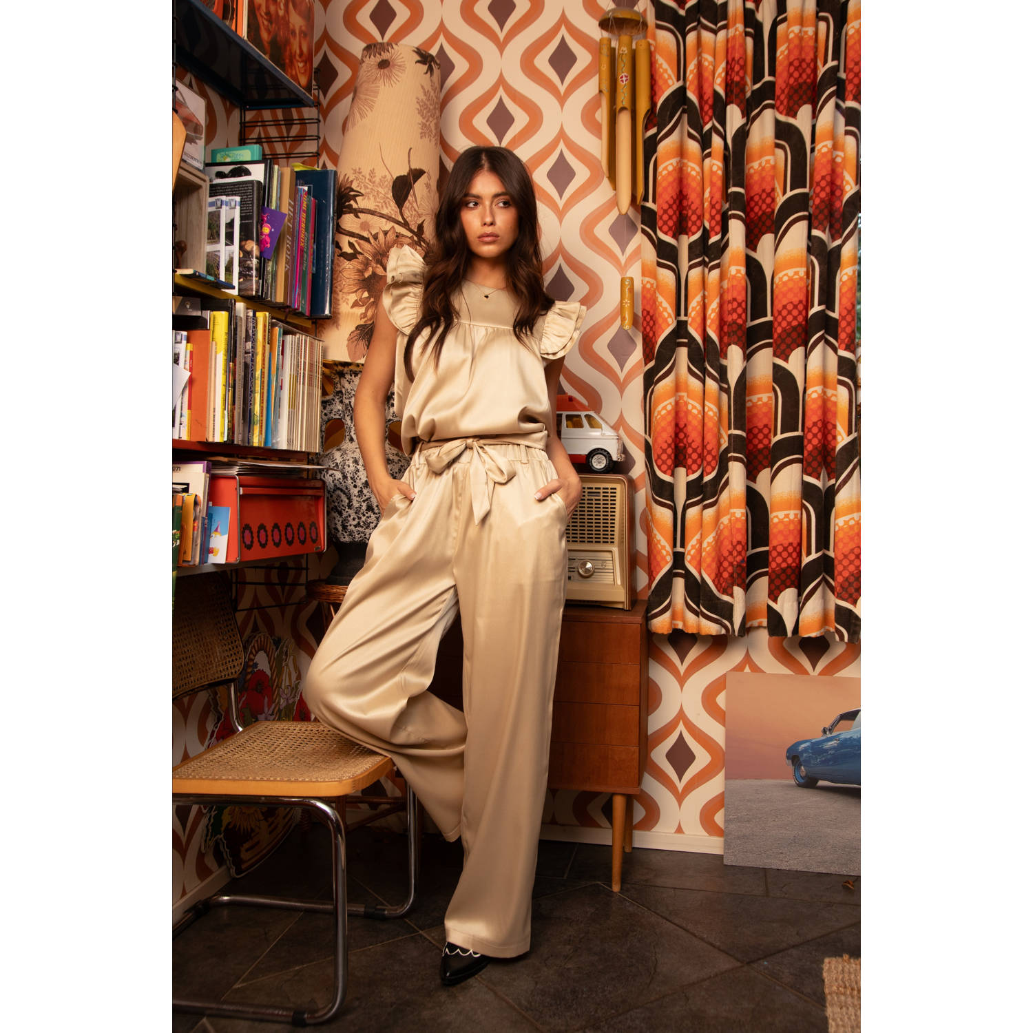 Studio AMAYA straight high waist broek champagne