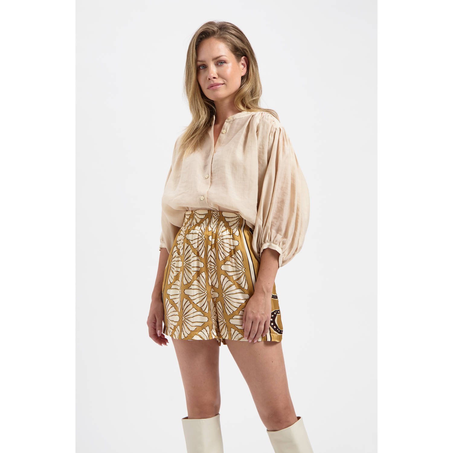 AMAYA AMSTERDAM Dames Blouses Juno Blouse Beige