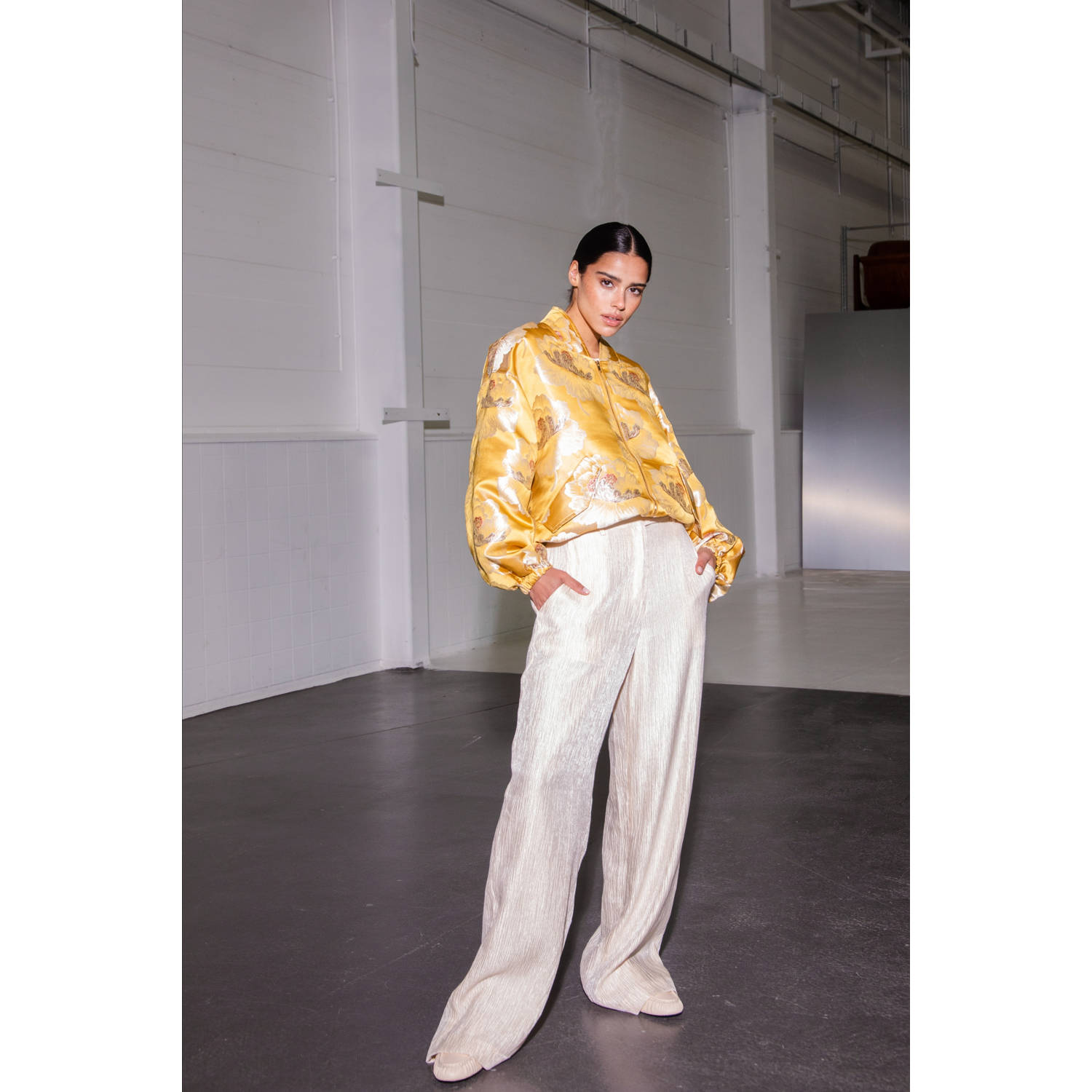 AMAYA Amsterdam straight regular waist broek ecru
