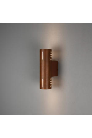 wandlamp buiten Cuneo - roestbruin