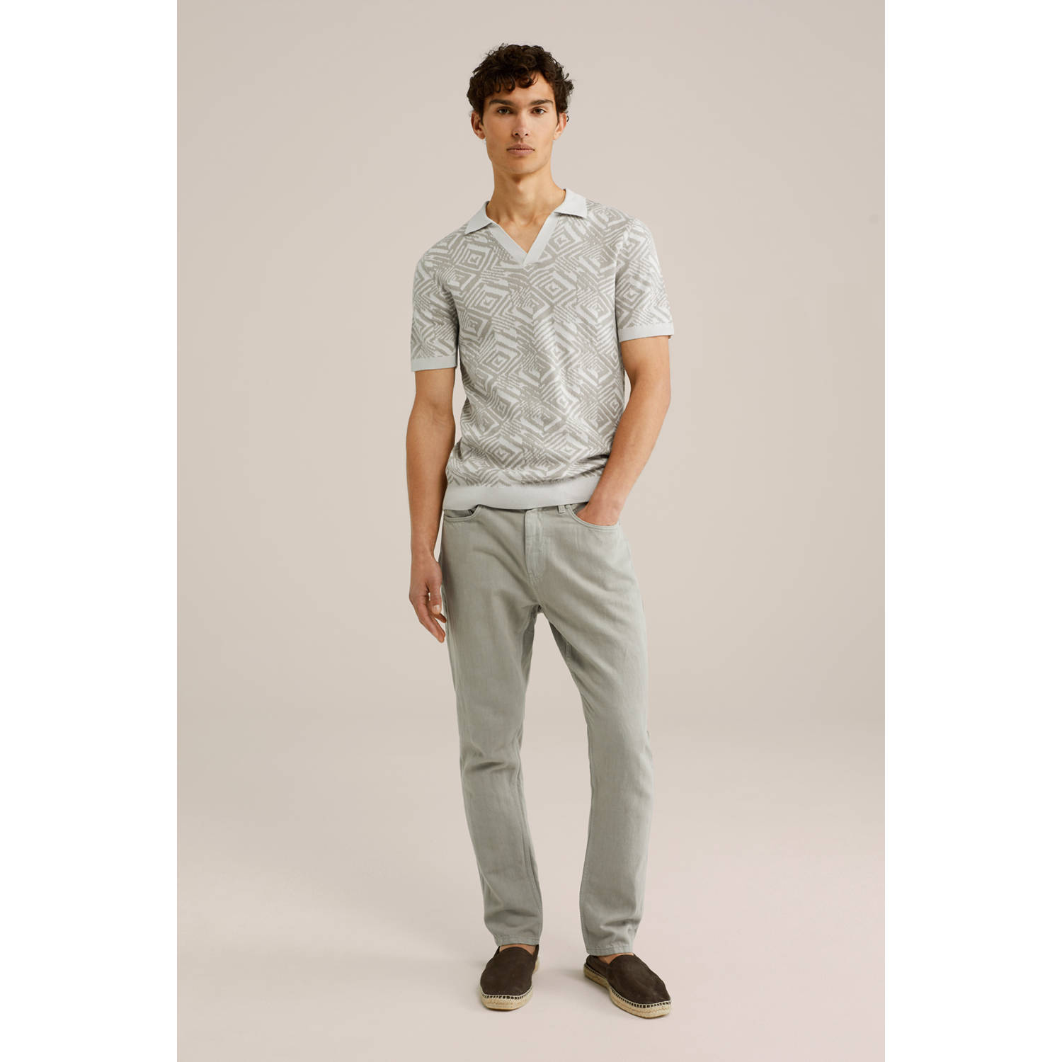 WE Fashion regular polo fijn gebreid taupe