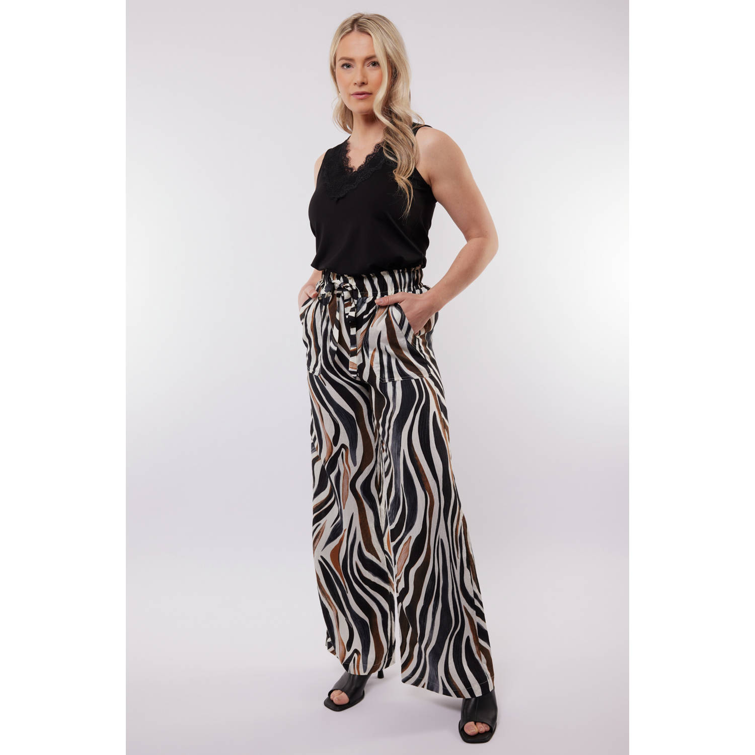 C&S The Label wide leg high waist broek zwart