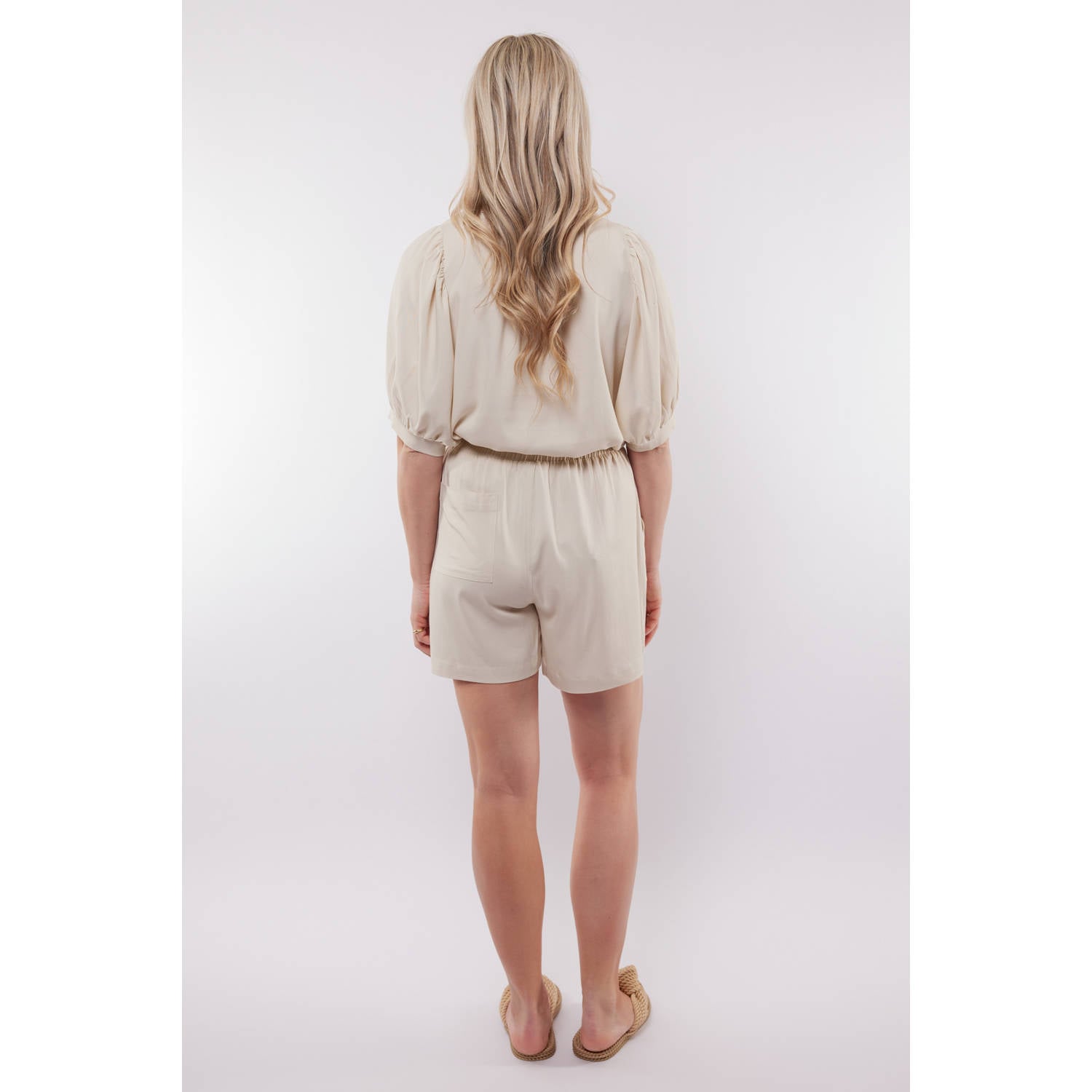 C&S The Label relaxed high waist casual short zand