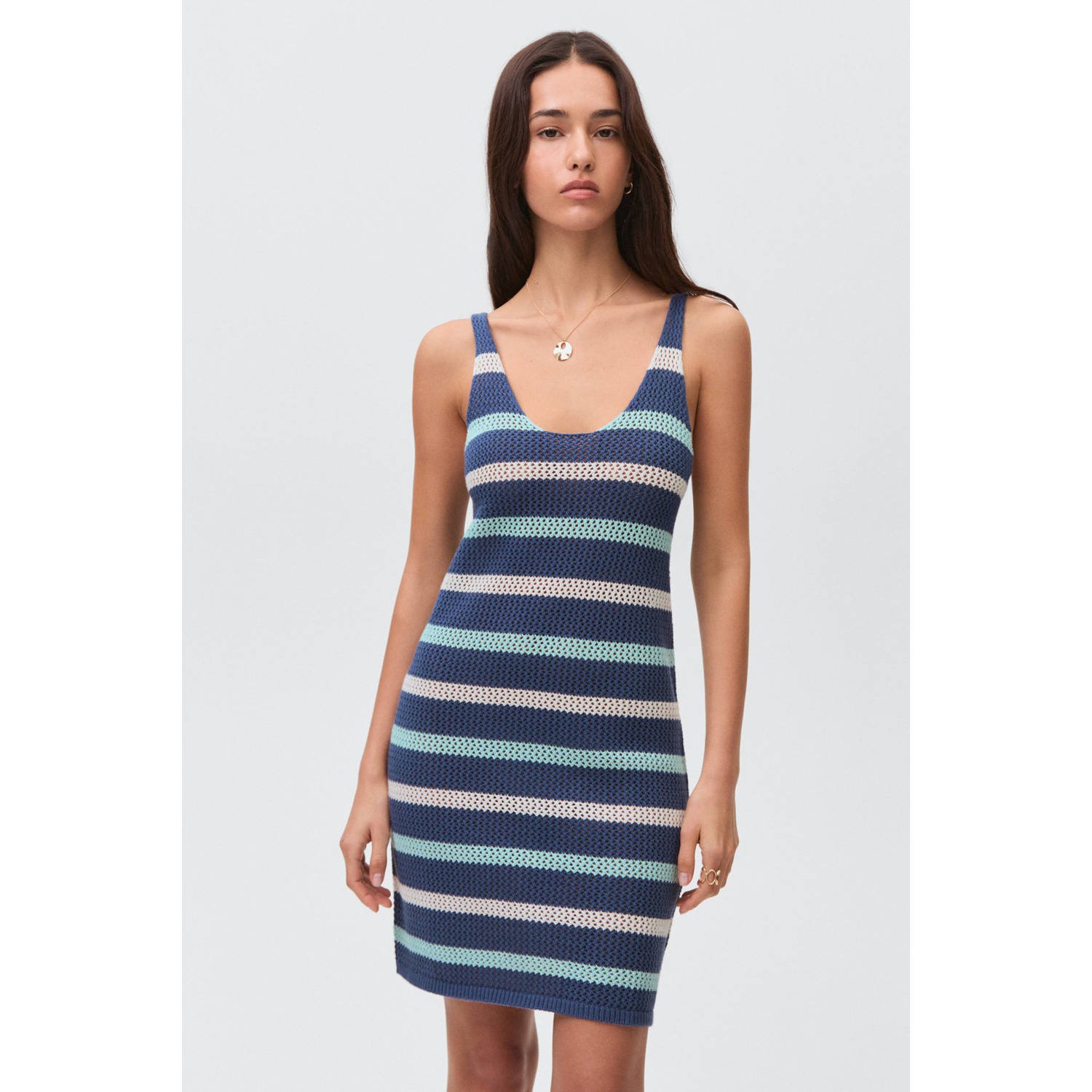 MANGO TEEN korte jurk grof gebreid donkerblauw