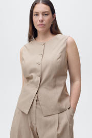 thumbnail: Mango gilet beige