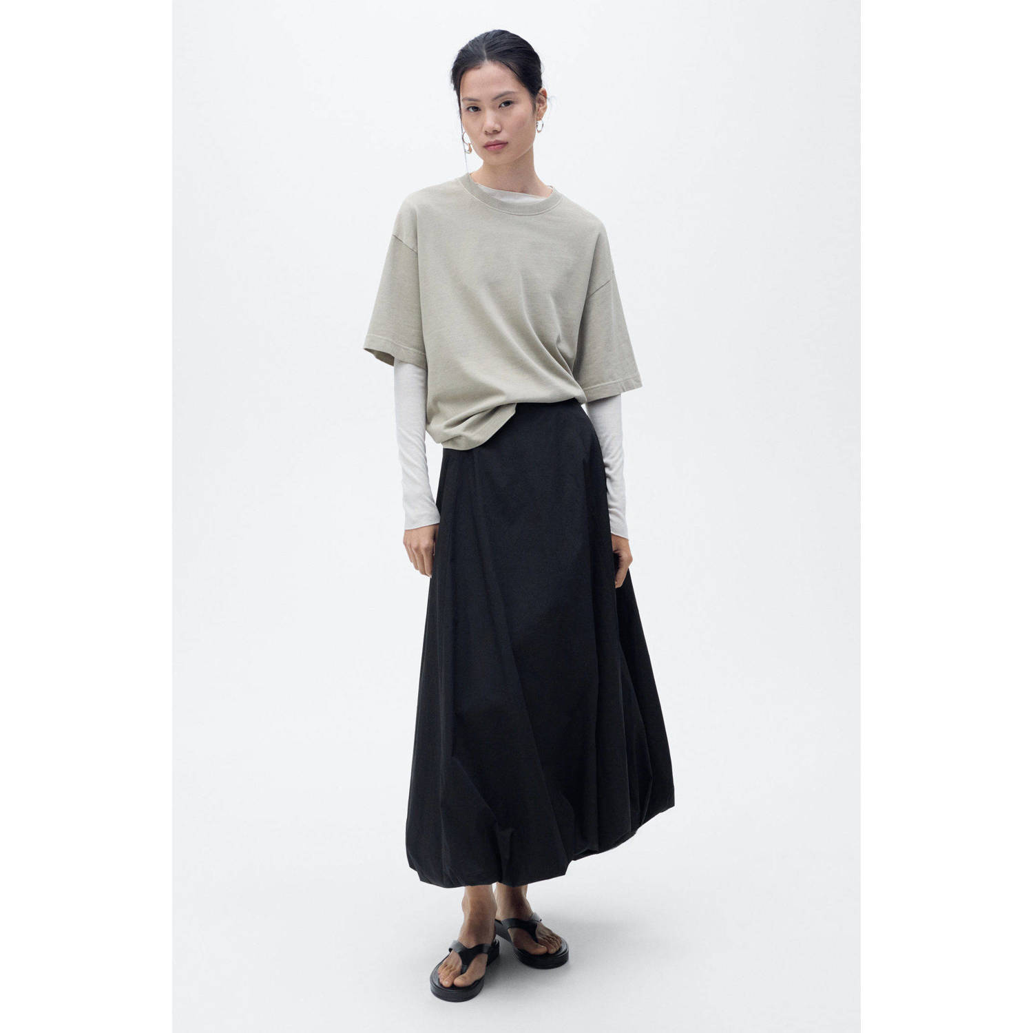 Mango midi rok zwart