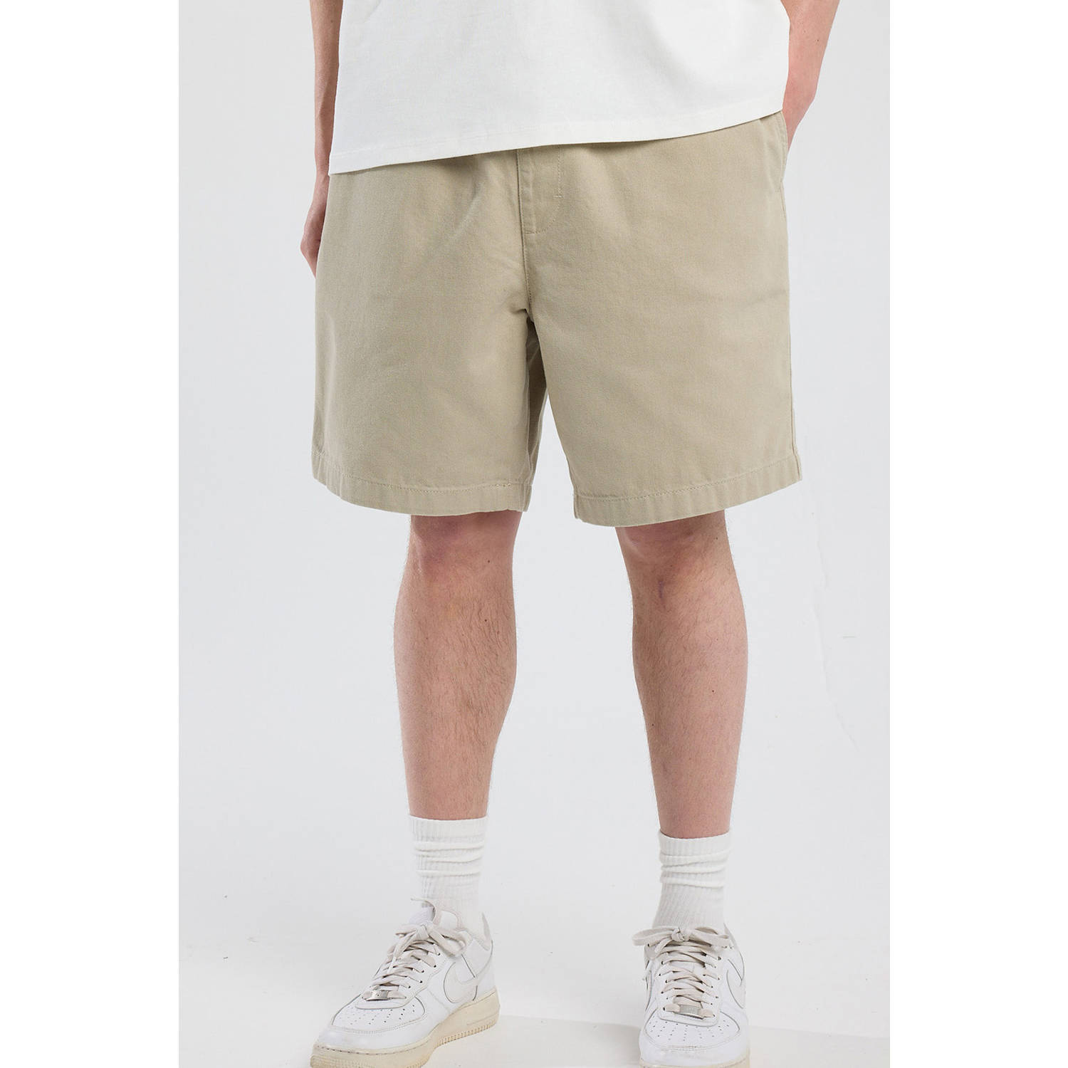 America Today relaxed casual short beige