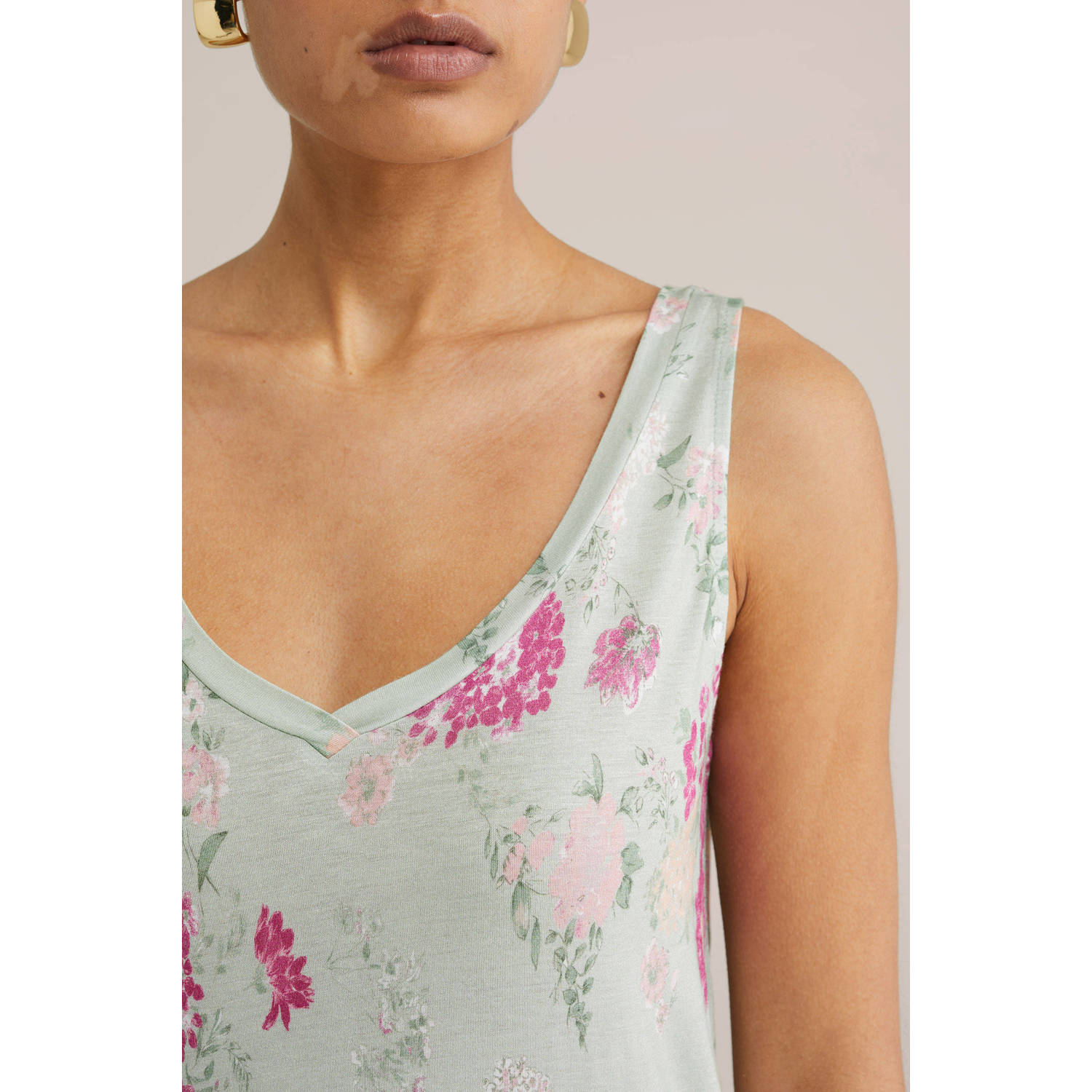 WE Fashion mouwloze top mintgroen