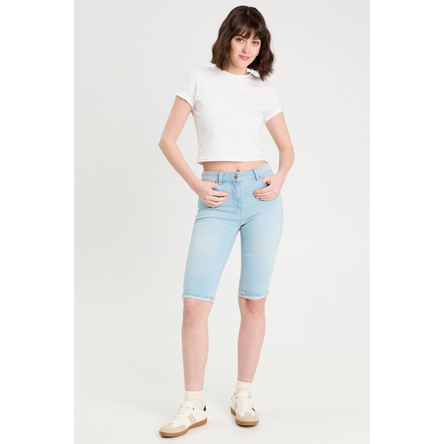 Cache denim slim regular waist short light blue denim