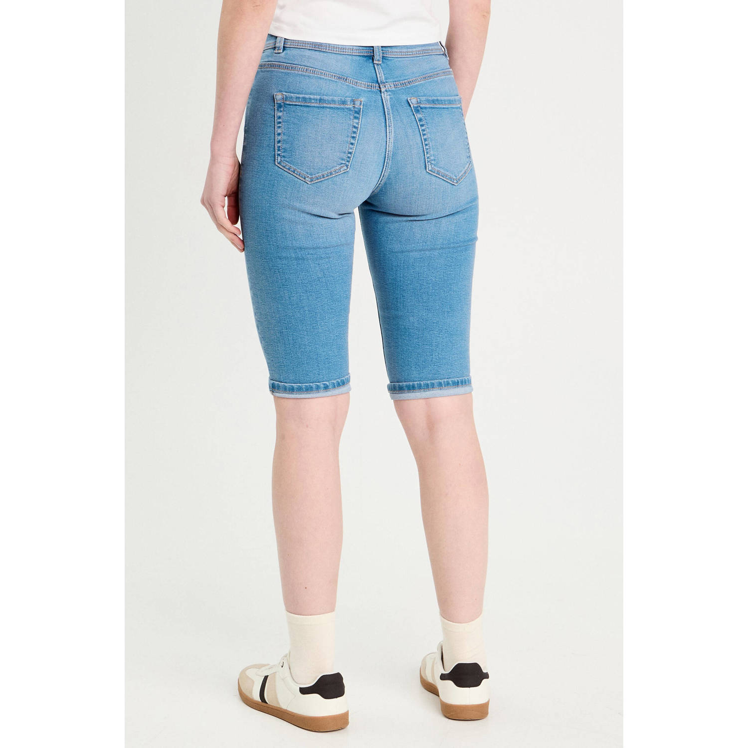 Cache denim slim regular waist short medium blue denim
