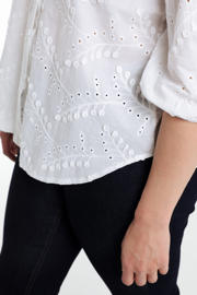 thumbnail: Paprika blouse wit broderie