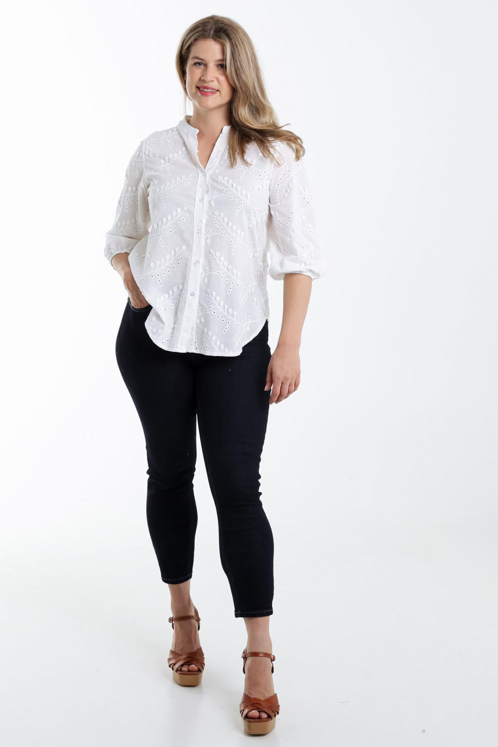 Witte dames Paprika blouse broderie van katoen met effen, driekwart mouwen, klassieke kraag en knoopsluiting