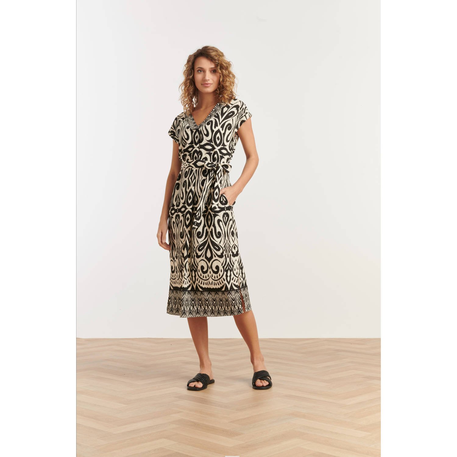 Smashed Lemon zomerjurk zwart