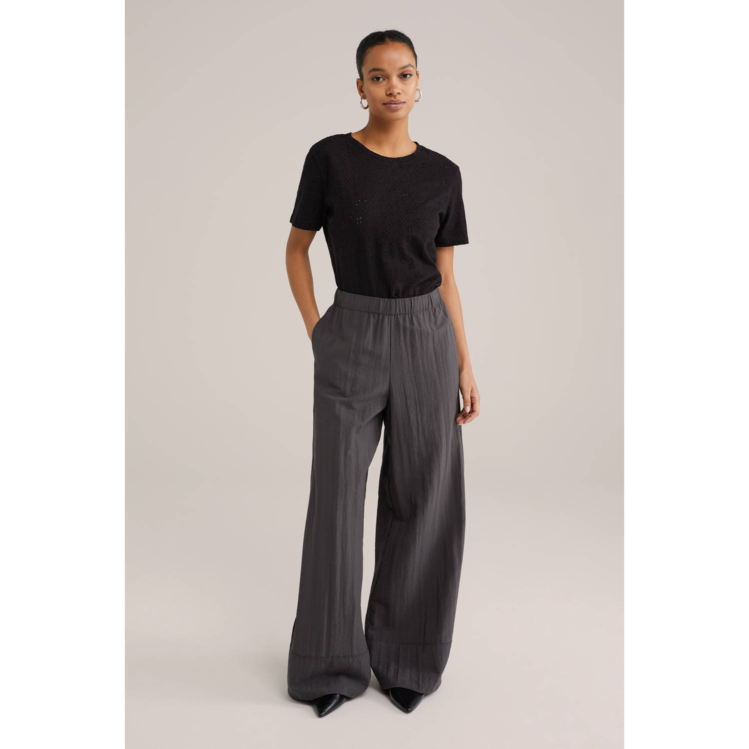 WE Fashion top zwart broderie
