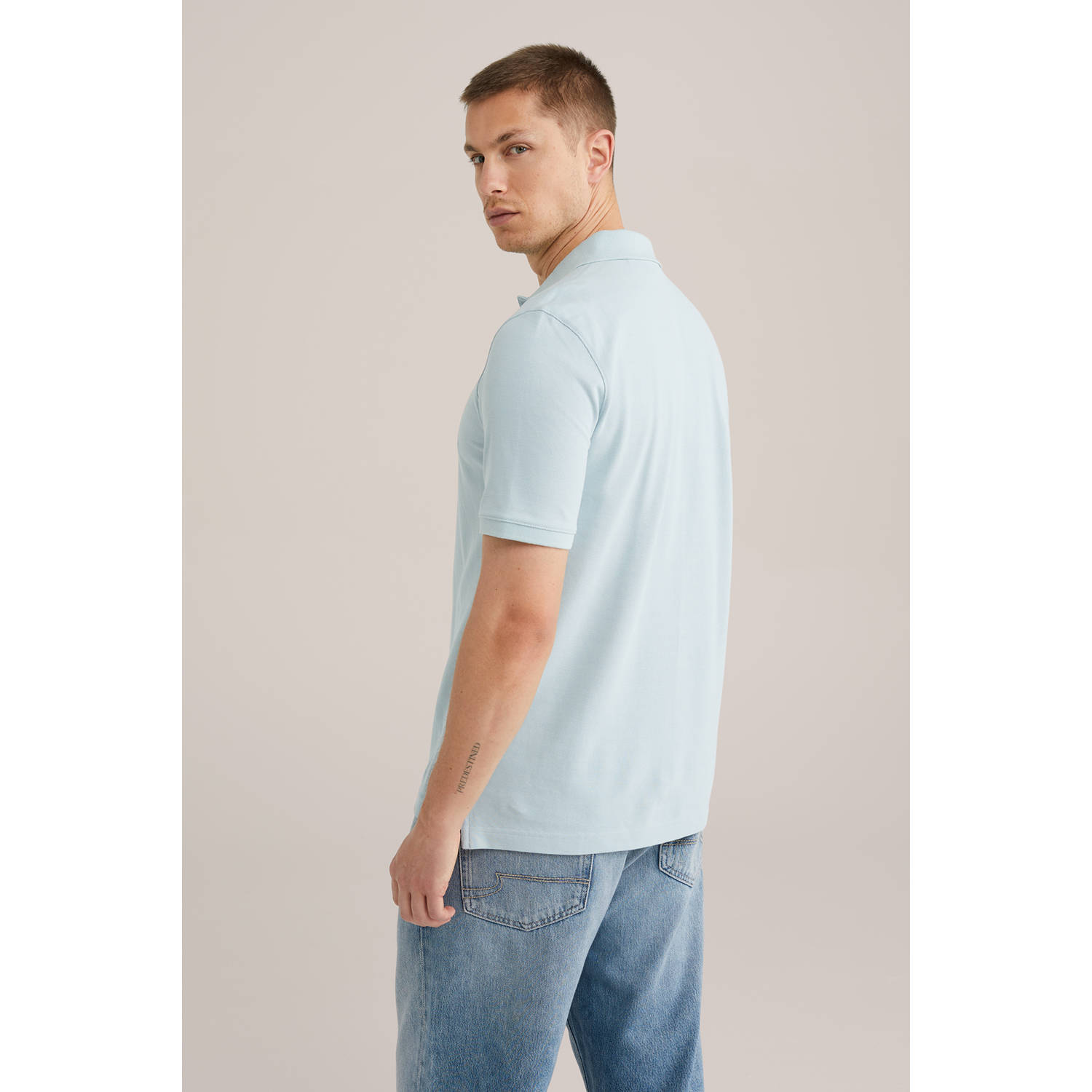 WE Fashion slim polo lichtblauw