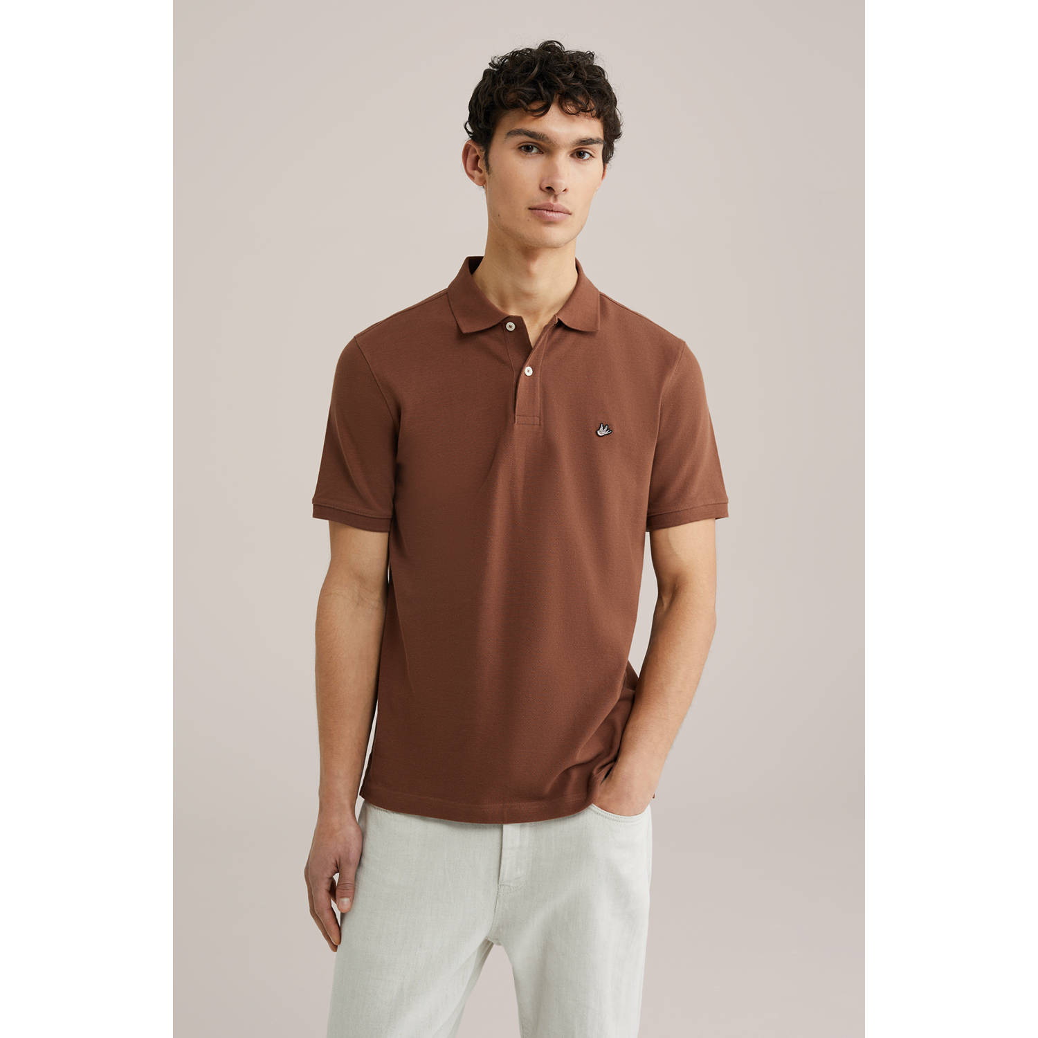 WE Fashion slim polo bruin