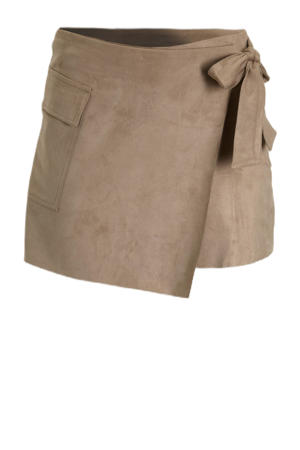 suedine skort beige