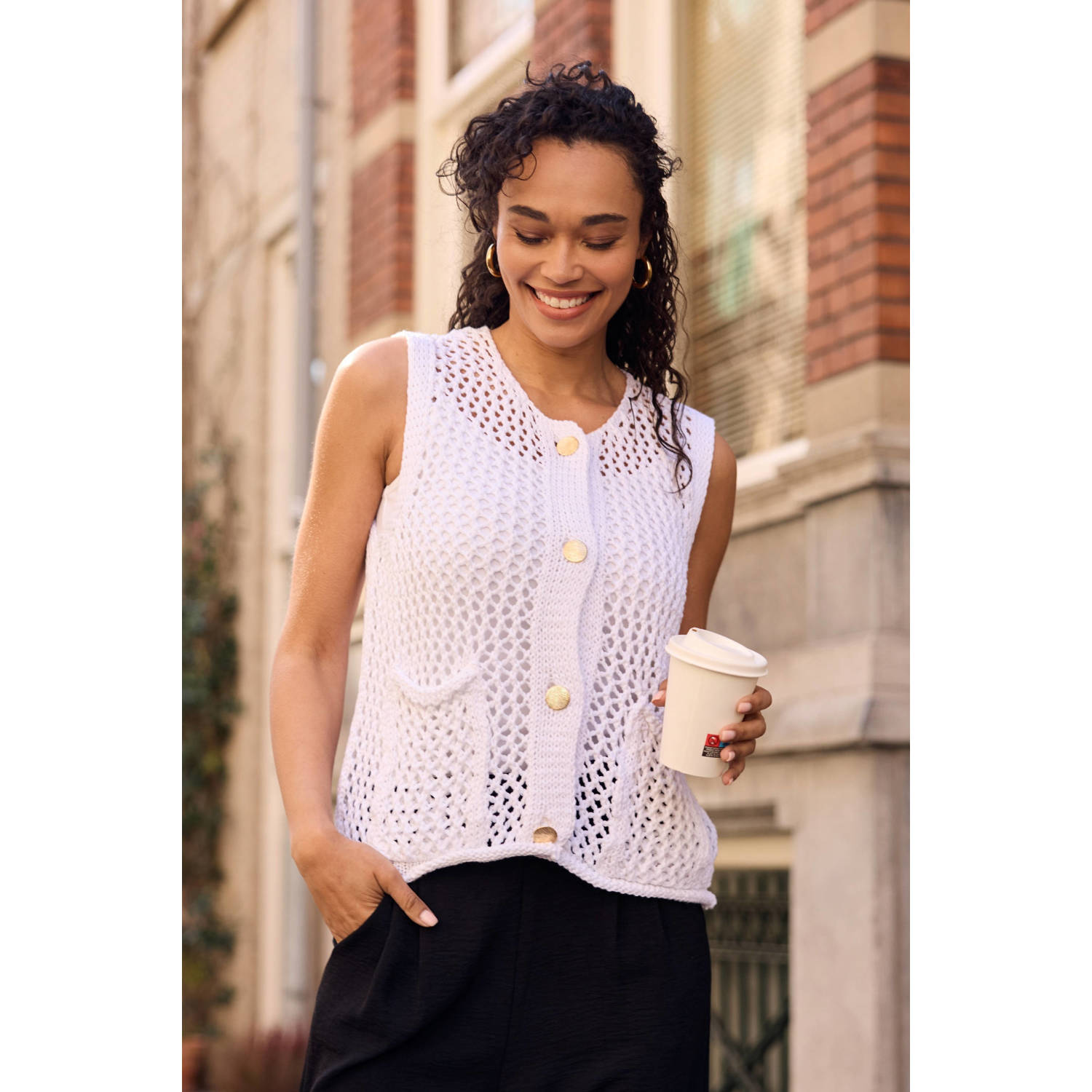 LOLALIZA Romy Monteiro x Wehkamp gilet crochet wit