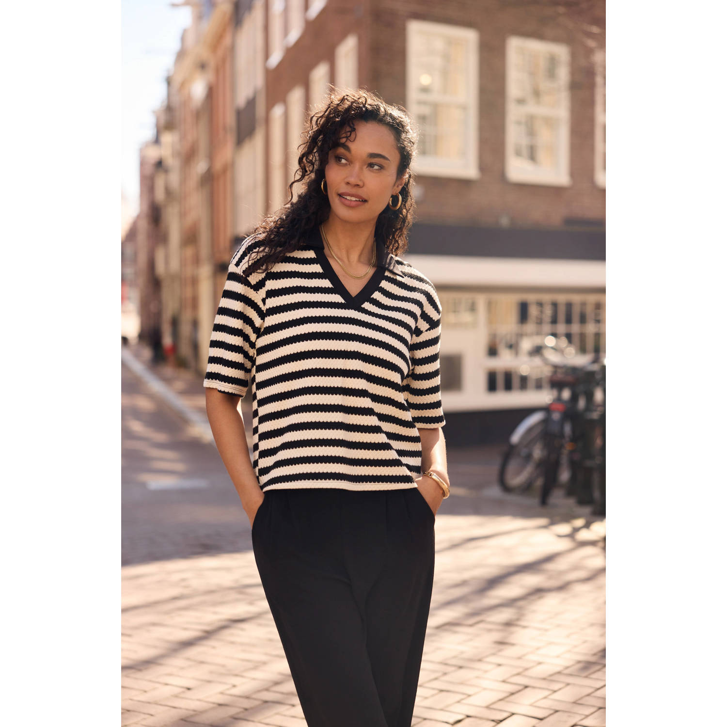 LOLALIZA Romy Monteiro x Wehkamp top zwart gebreid