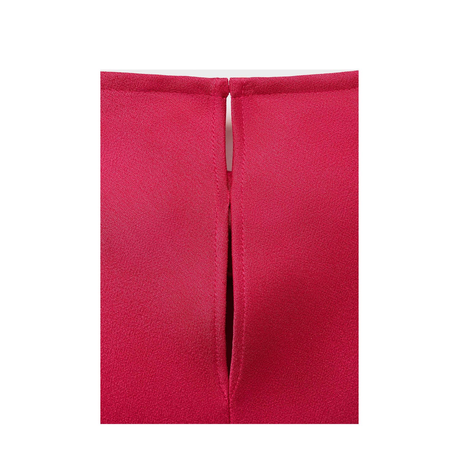 Mango top rood