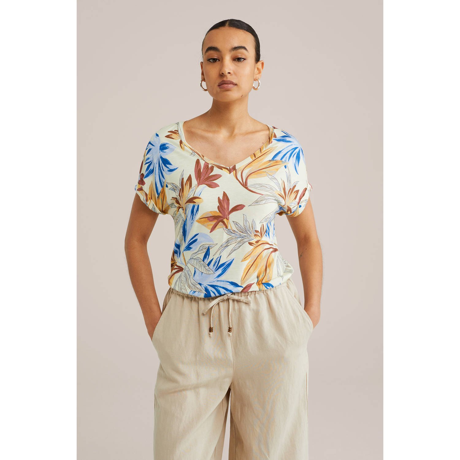 WE Fashion top lichtgeel