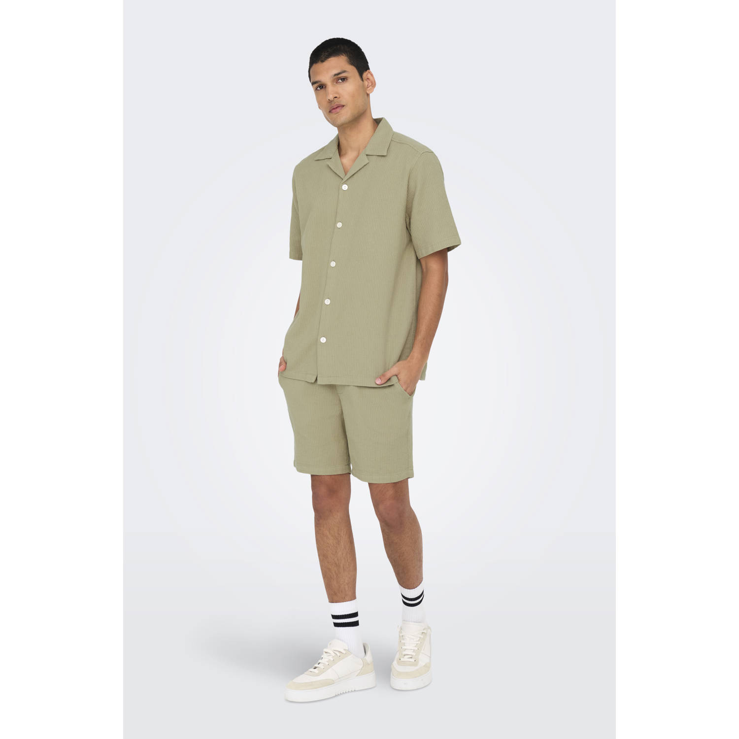ONLY & SONS regular casual short lichtkaki