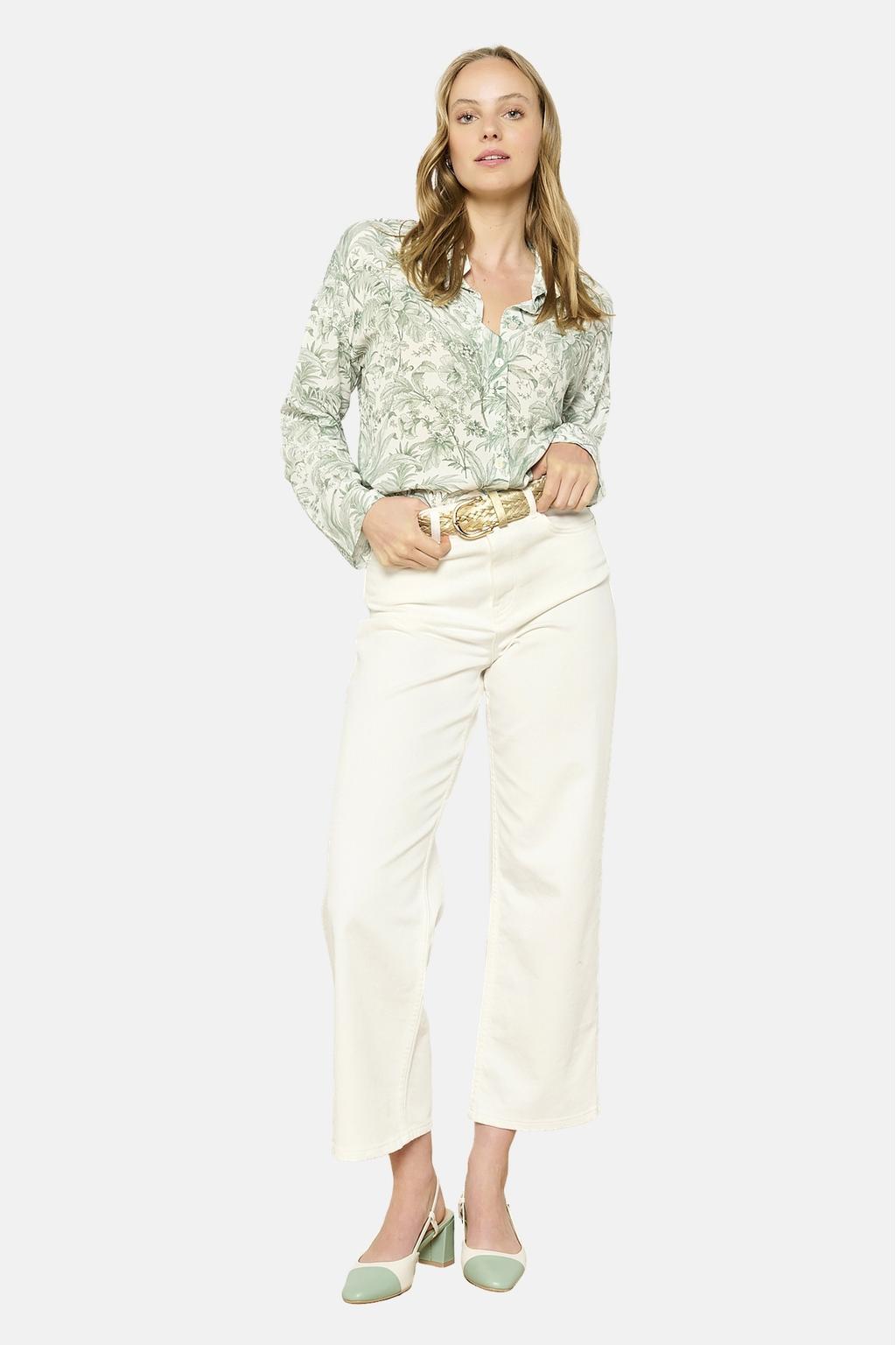 Lichtgroene dames LOLALIZA blouse van viscose met driekwart mouwen, klassieke kraag en knoopsluiting