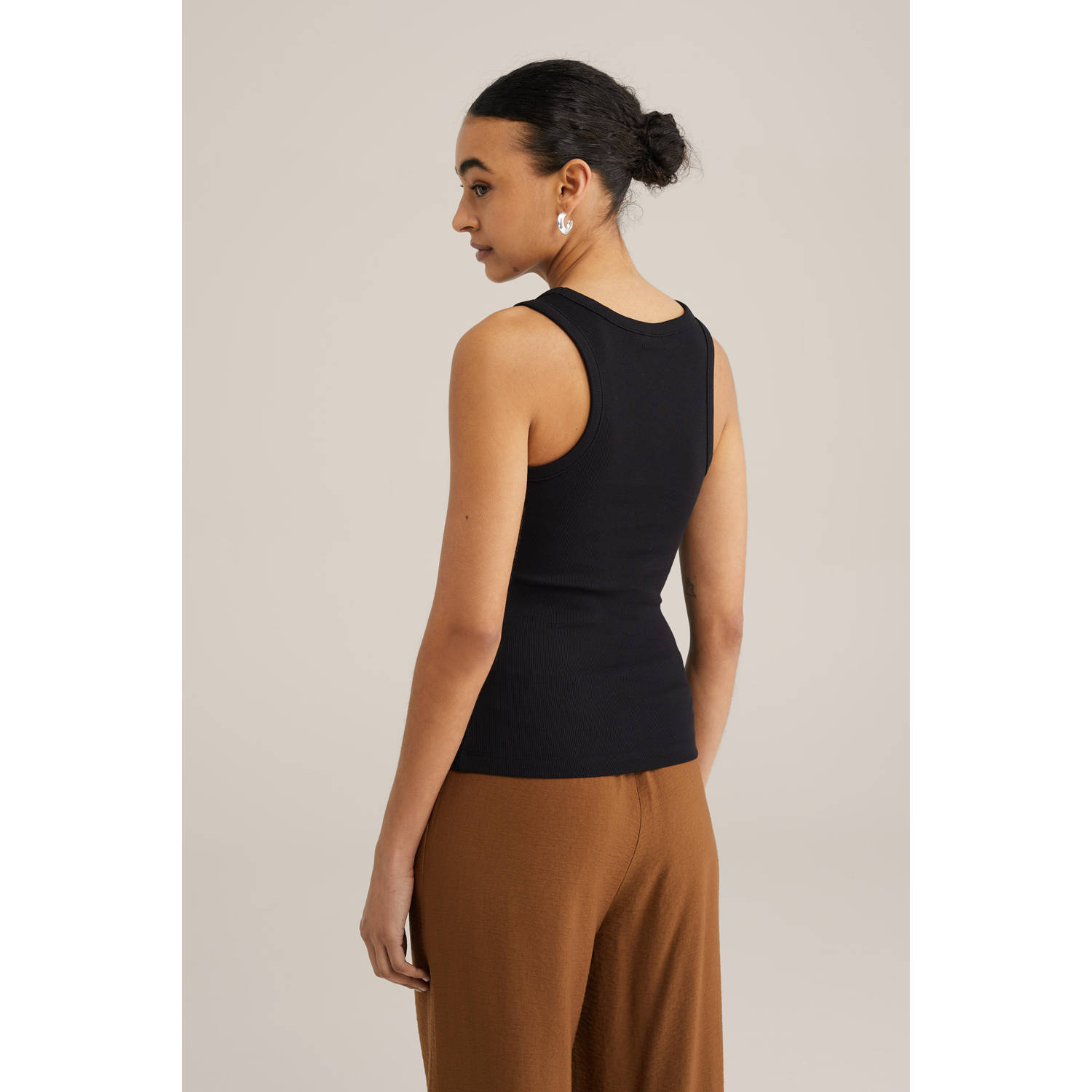 WE Fashion mouwloze top zwart