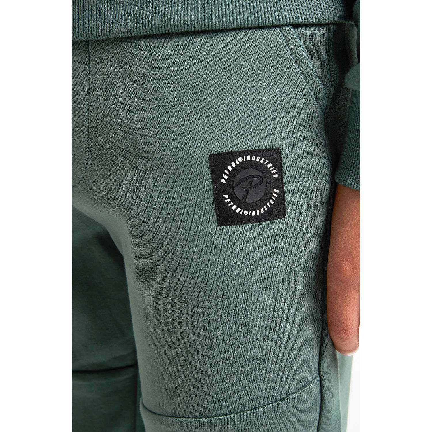Petrol Industries regular sweatpant donkergroen