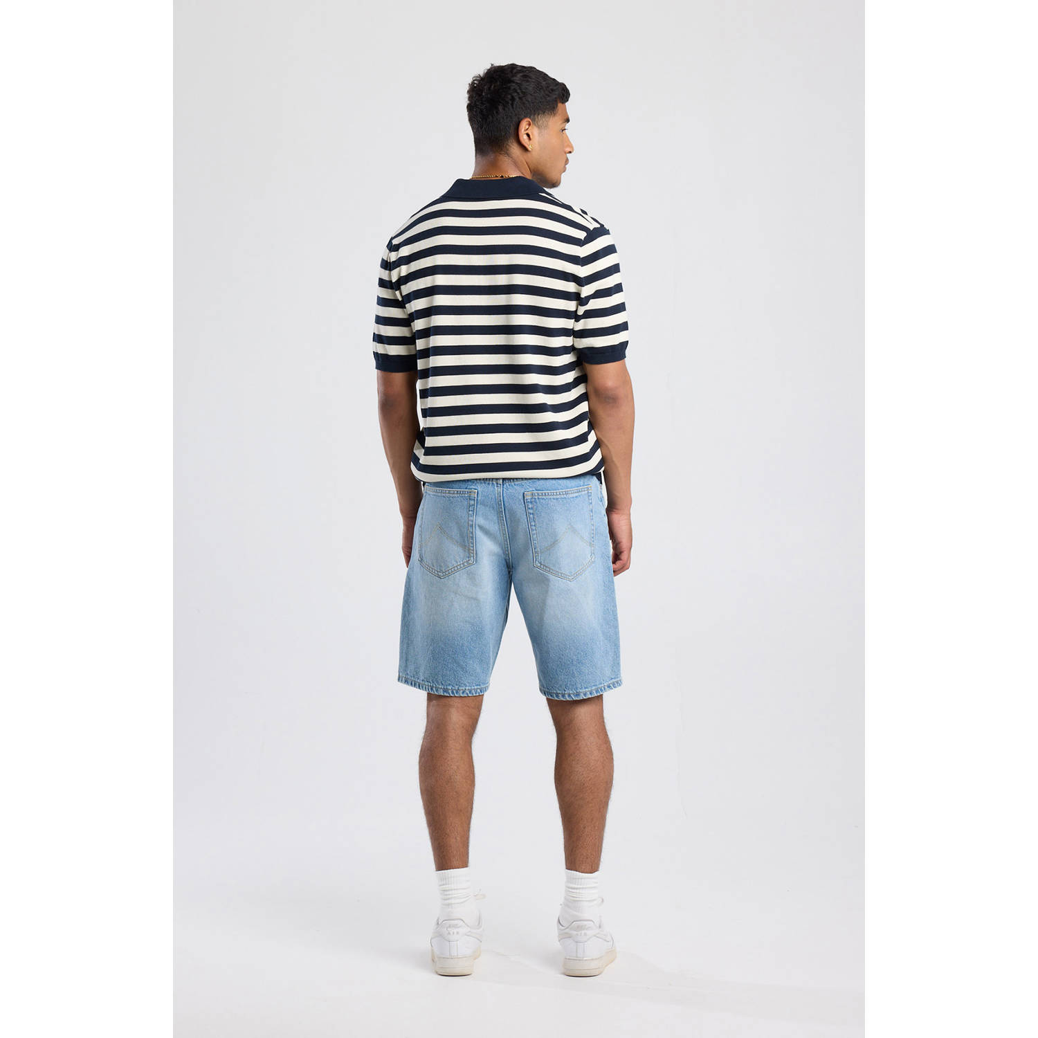 America Today regular polo wit
