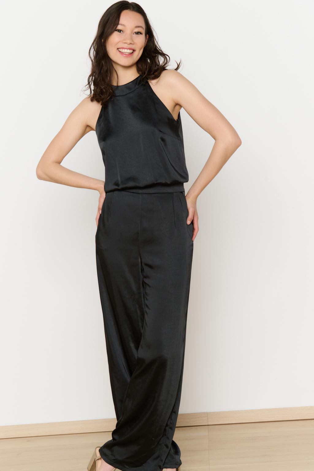 Romy Monteiro x LOLALIZA x Wehkamp wide leg jumpsuit zwart