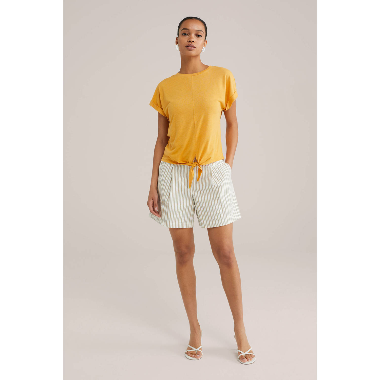 WE Fashion top geel