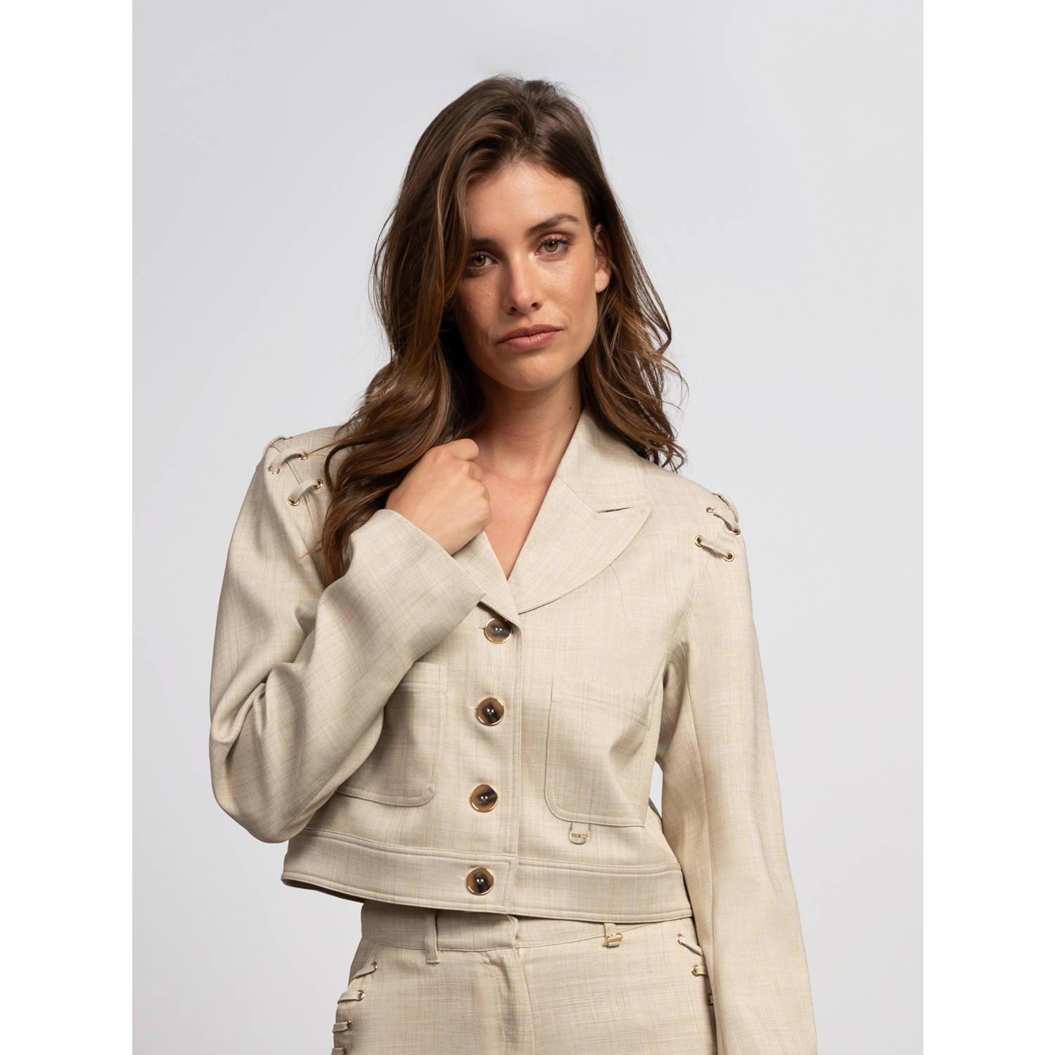 Fifth House cropped blazer beige
