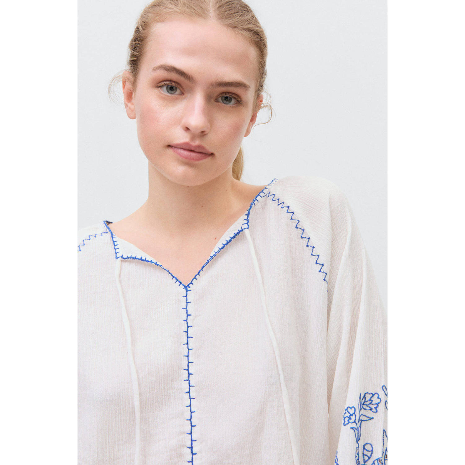 MANGO TEEN blousetop wit broderie