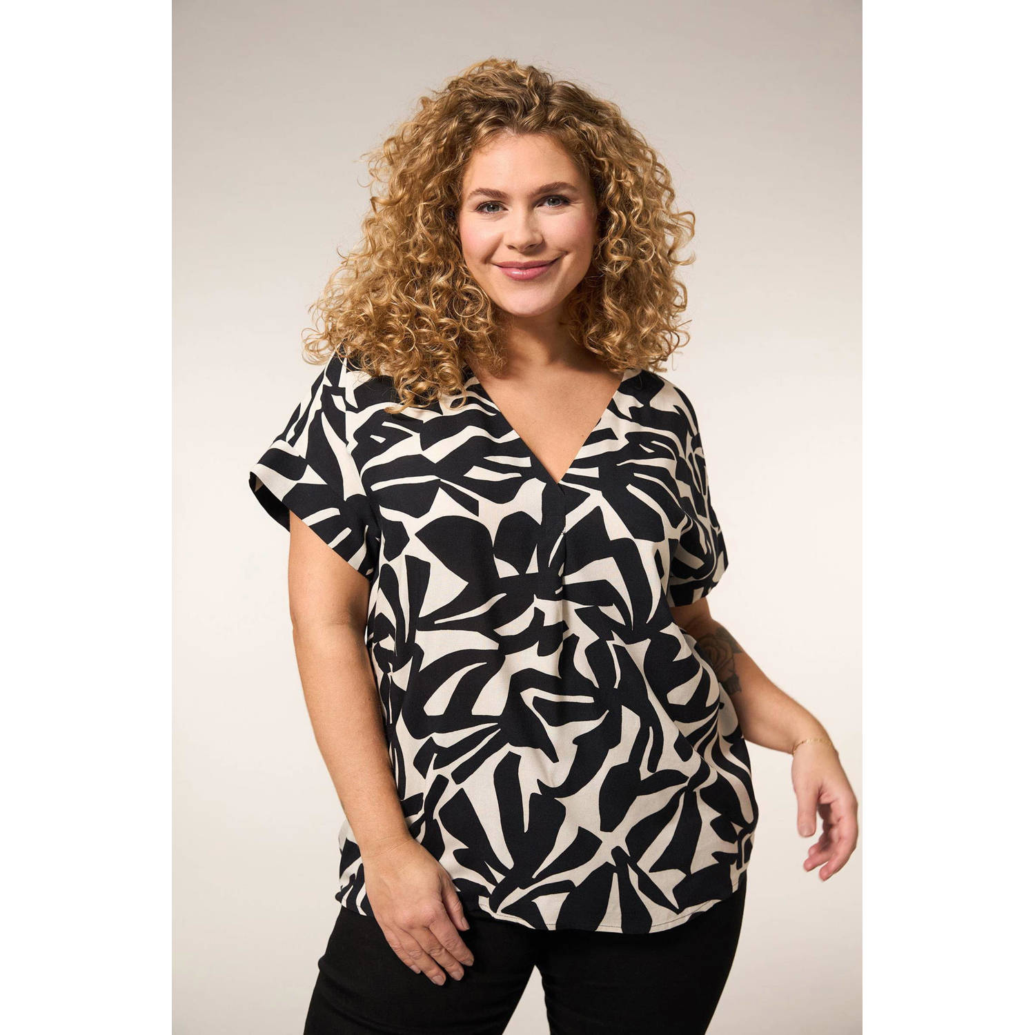 Miss Etam Plus blouse zwart