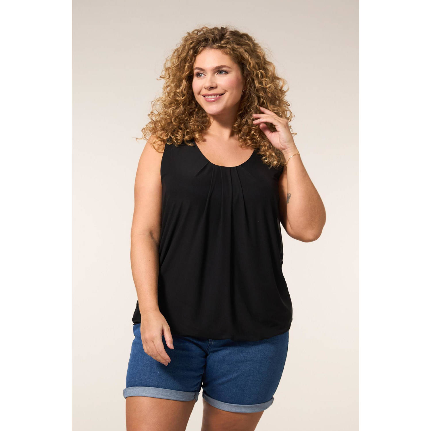 Miss Etam Plus singlet zwart