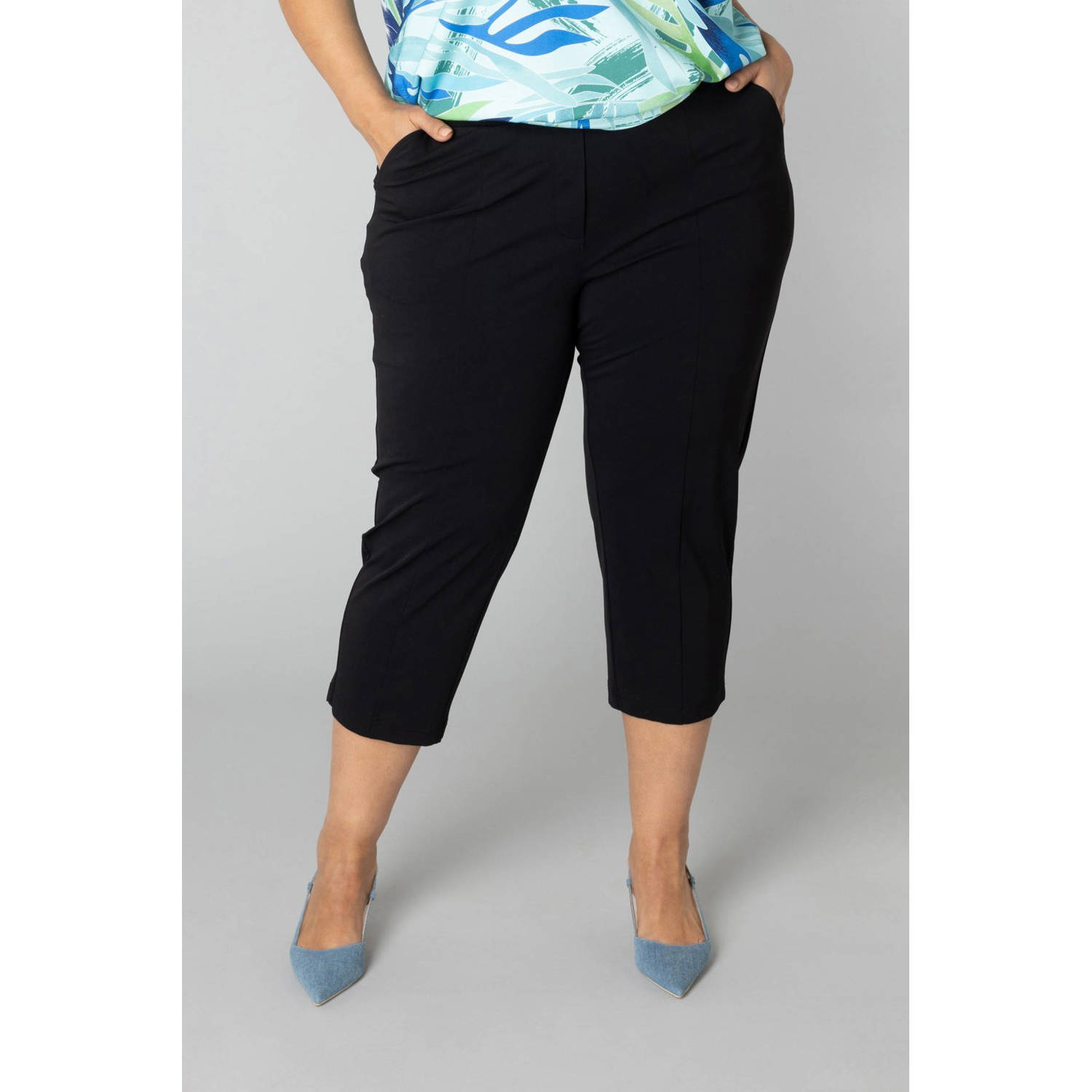 Colletta slim regular waist broek zwart