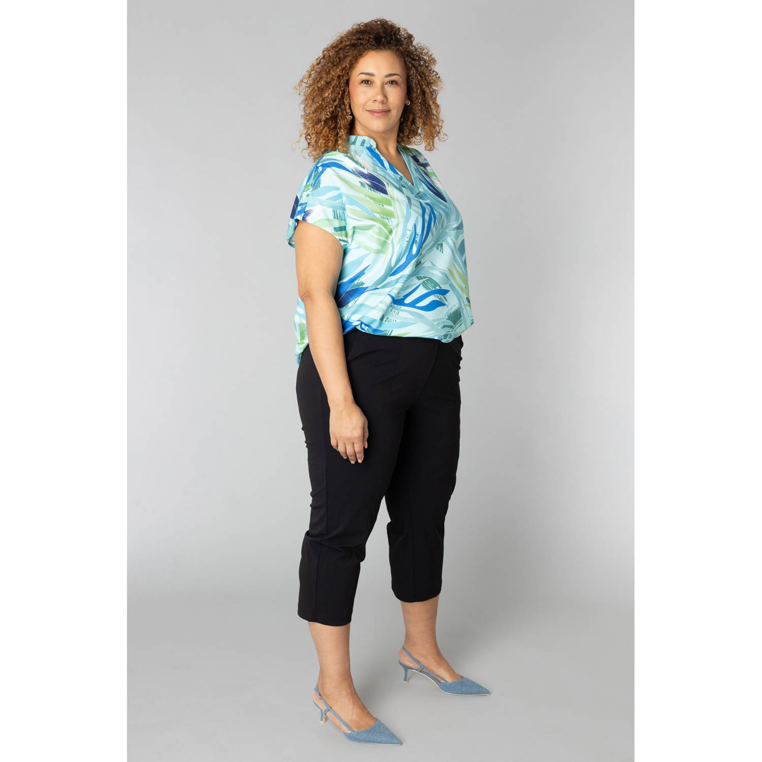 Colletta slim regular waist broek zwart