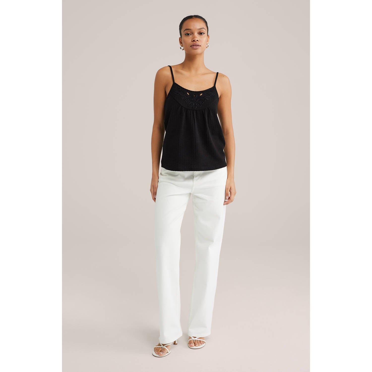 WE Fashion mouwloze top zwart