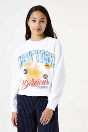 sweater wit